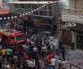 الدفاع المدني يتمكن من اخماد حريق في أحد المطاعم غرب غزة