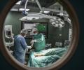 عمليات المرضى مؤجلة إلى حين جراء عدم سماح الاحتلال بإدخال المستلزمات الطبية اللازمة
