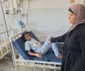 الطفلة شفا عبد العال على سرير المرض