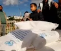 وجود نقص في كميات الدقيق الواردة إلى قطاع غزة بسبب الإجراءات الإسرائيلية المتعلقة بتحديد عدد من التجار المسموح لهم بإدخال البضائع