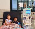 طفلان في مواجهة الفشل الكلوي