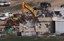 صورة أرشيفية من عمليات الهدم في الضفة الغربية