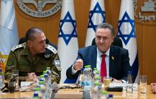 يسرائيل كاتس، وزير جيش الاحتلال، ورئيس الأركان إيال زامير