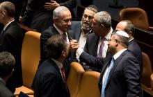 الائتلاف الحاكم يناقش تشكل لجنة تحقيق في أحداث 7 أكتوبر، وقرار إغلاق إذاعة الجيش