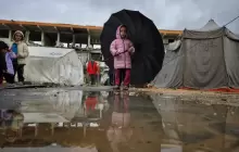 غرق خيام النازحين في غزة جراء المنخفض الجوي (تصوير وكالات)