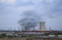 قصف إيراني يطال منشآت حيوية ومصافي النفط بحيفا