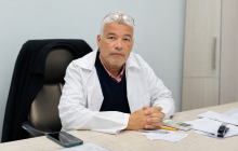 ​    ​المدير الطبي لمركز غزة للسرطان، الدكتور محمد أبو ندى