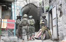 وتشهد الضفة الغربية تصاعدا في اعتداءات المستوطنين وجيش الاحتلال