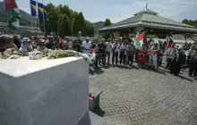 المشاركون في "قافلة فلسطين" البرية.