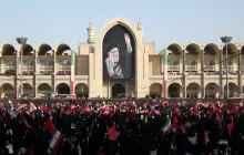 تشييع حاشد للمرشد الأعلى في إيران