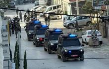 قوات الاحتلال اقتحمت البلدة وحاصرت المسجد وجاء الاقتحام عقب عملية إطلاق نار قرب مستوطنة "حلميش" شمال غرب رام الله