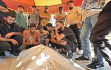 من وداع شهداء استهداف موظفين حكوميين مدنيين في منطقة المواصي جنوب قطاع غزة