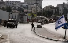 الاحتلال يواصل حصار الخليل لليوم الثامن على التوالي