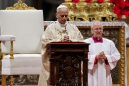 البابا لاوون الرابع عشر خلال عظته في قدّاس عيد الميلاد