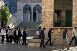 صورة  أرشيفية من اقتحام المستوطنين للمسجد الأقصى