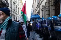 السلطات الإيطالية تقول إن العملية تمت بالتنسيق مع هيئات قضائية أوروبية