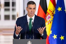 رئيس الوزراء الإسباني بيدرو سانشيز (رويترز)