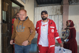 الاحتلال يُفرج عن أربعة أسرى من قطاع غزَّة