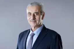 د. علي شعث رئيس اللجنة الوطنية لإدارة قطاع غزة