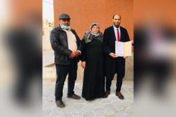 صورة تجمع الشهداء: أبو هيثم وزوجته ونجلهما هيثم