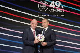 شكوى ضد رئيسي "فيفا" و "يويفا" لتورطهما بجرائم حرب وأبارتهايد ضد الفلسطينيين