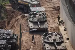 صورة من الأرشيف