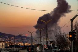 العدوان الإسرائيلي الأمريكي يدخل أسبوعه الثاني وسط قلق إقليمي من اتساع رقعة الصراع