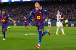 رافينيا افتتح التسجيل لبرشلونة