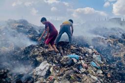 صورة من الأرشيف