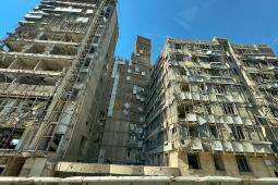 مباني إيرانية مدنية تضررت من الغارات الإسرائيلية الأمريكية على العاصمة الإيرانية طهران