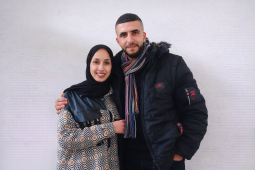 باسم لم يترك أسيل بعد البتر… حبٌّ انتصر على الحرب وصنعا أسرة رغم الألم