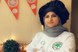 صورة من الأرشيف.. الشيف سمر النباهين.. مشروع صغير ينعش الأمل وسط ركام غزة