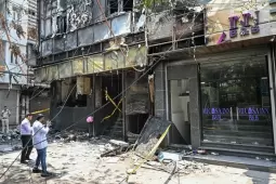 اندلع حريق في فندق بمنطقة مالفيا ناجار جنوب العاصمة الهندية نيودلهي