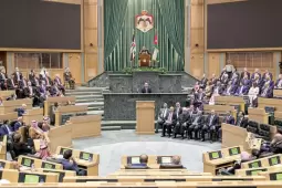 اقترح النائب علي الخلايلة إصدار بيان تعزية بالجنود الأمريكيين الذين أعلنت وزارة الدفاع الأمريكية (البنتاغون) مقتلهم خلال الأيام الماضية