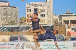تأهل فريقا الصداقة ونماء إلى نهائي البطولة السابعة لكرة القدم الشاطئية التي ينظمها اتحاد الكرة بالشراكة مع جمعية فلسطين الغد للتنمية المجتمعية