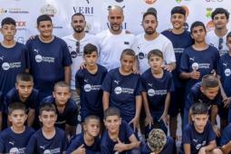 قدّم المدرب الإسباني المخضرم بيب غوارديولا موقفا إنسانيا جديدا يضاف إلى سلسلة مواقفه الداعمة للشعب الفلسطيني