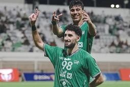 لاعب المنتخب الوطني زيد القنبر