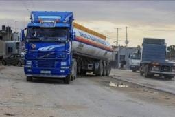 أعلنت الهيئة العامة للبترول في قطاع غزة دخول حمولة 5 شاحنات من غاز الطهي إلى غزة