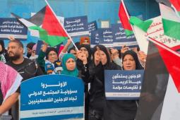 نساء فلسطينيات يصعّدن احتجاجاتهن ضد تقليصات "أونروا" في لبنان "أرشيف"