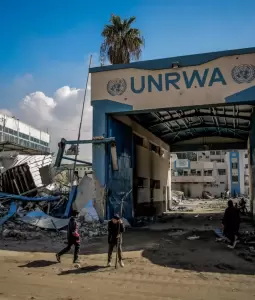 صورة من الأرشيف