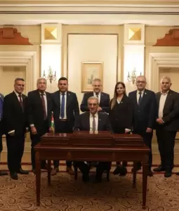 أعضاء لجنة التكنوقراط الفلسطينية التي ستتولى إدارة شؤون قطاع غزة