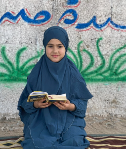 ركن رمضان في الخيام التعليمية.. محاولة لحماية طفولة منكسرة بغزة