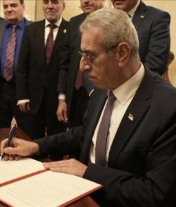 أعضاء لجنة التكنوقراط الفلسطينية التي ستتولى إدارة شؤون قطاع غزة