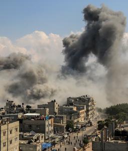 غارة جوية إسرائيلية على أحد المنازل بغزة (أرشيفية)