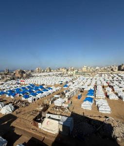 مخيمات الإيواء لا يتوفر فيها الحد الأدنى من مقومات الحياة