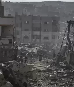 الدمار في أحد الأحياء التي قصفها الاحتلال في قطاع غزة (أرشيفية)