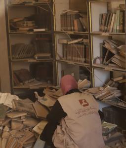 مؤسسة "عيون على التراث" تعمل على مشروع لصيانة مخطوطات كانت محفوظة في الجامع العمري الكبير