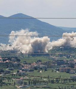 سلسلة غارات إسرائيلية شنها جيش الاحتلال استهدفت قرى في الجنوب اللبناني