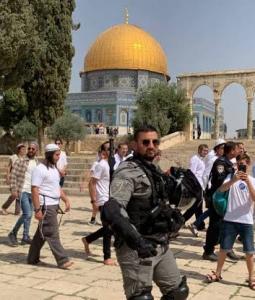 مستوطنون تحت حماية جيش الاحتلال يقتحمون الأقصى. (صورة أرشيفية)