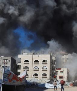 الإعلام الحكومي: الاحتلال يستهدف موظفين مدنيين خلال أداء مهامهم في غزة "أرشيف"